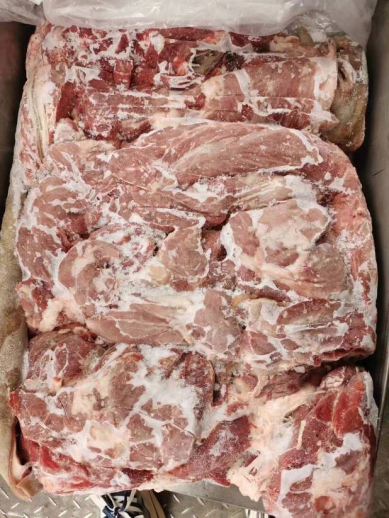羊肉板、后腿包肉内蒙草地羊羊肉，无水、***，纯草地羊肉