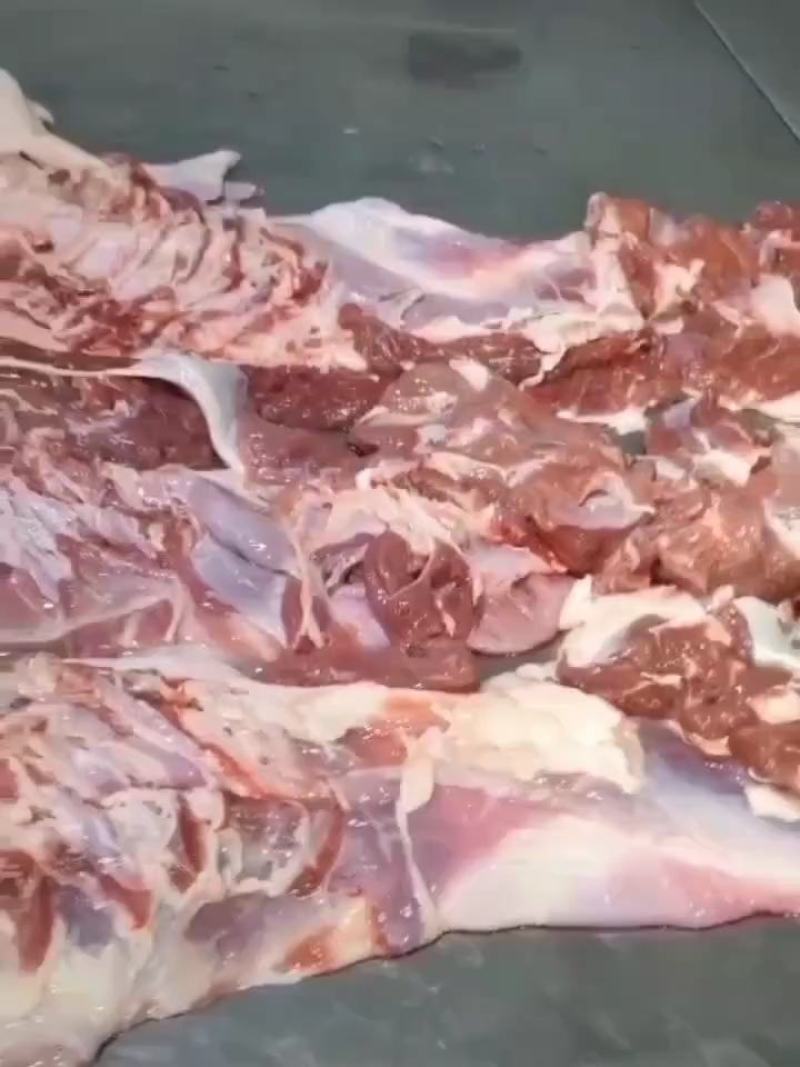 羊肉板、后腿包肉内蒙草地羊羊肉，无水、***，纯草地羊肉