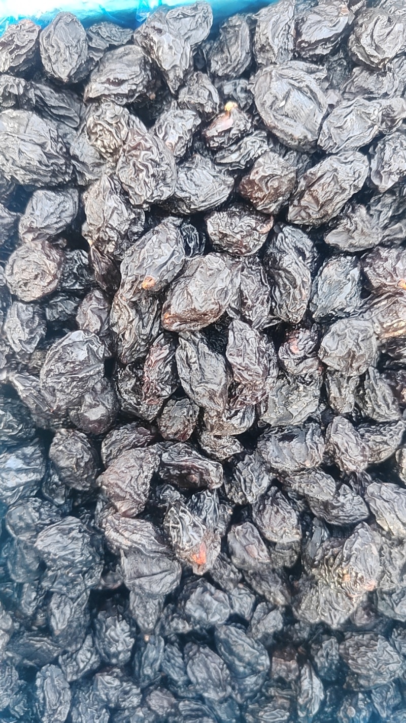新疆西梅干，颗粒饱满，西梅干，口感嘎嘎甜，厂家批发