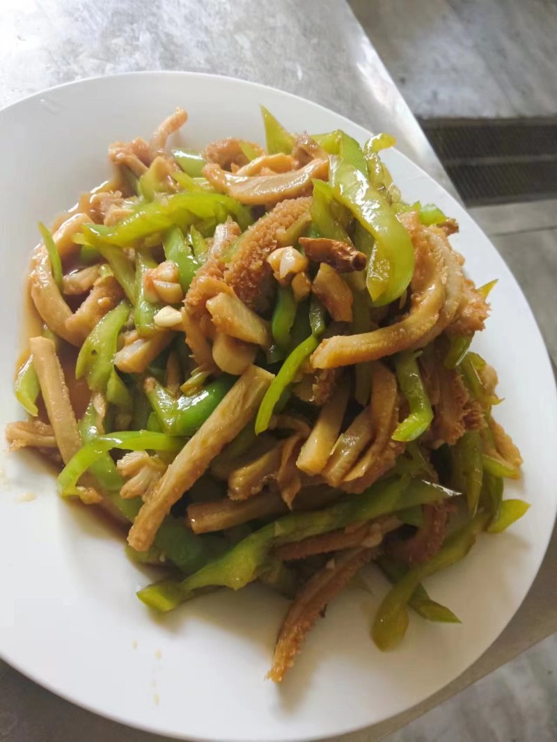 水煮熟牛肚，去油干净，16.5一斤，一件30斤