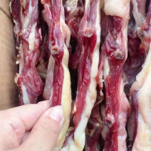 精品腊鸭条普通腊鸭条都有工厂自产自销价格便宜。