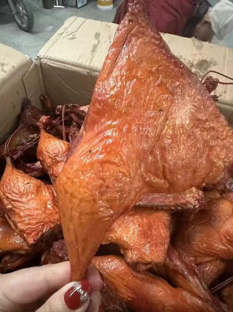 烟熏鸭边腿金黄鸭边腿预制菜地摊跑江湖展销会批发