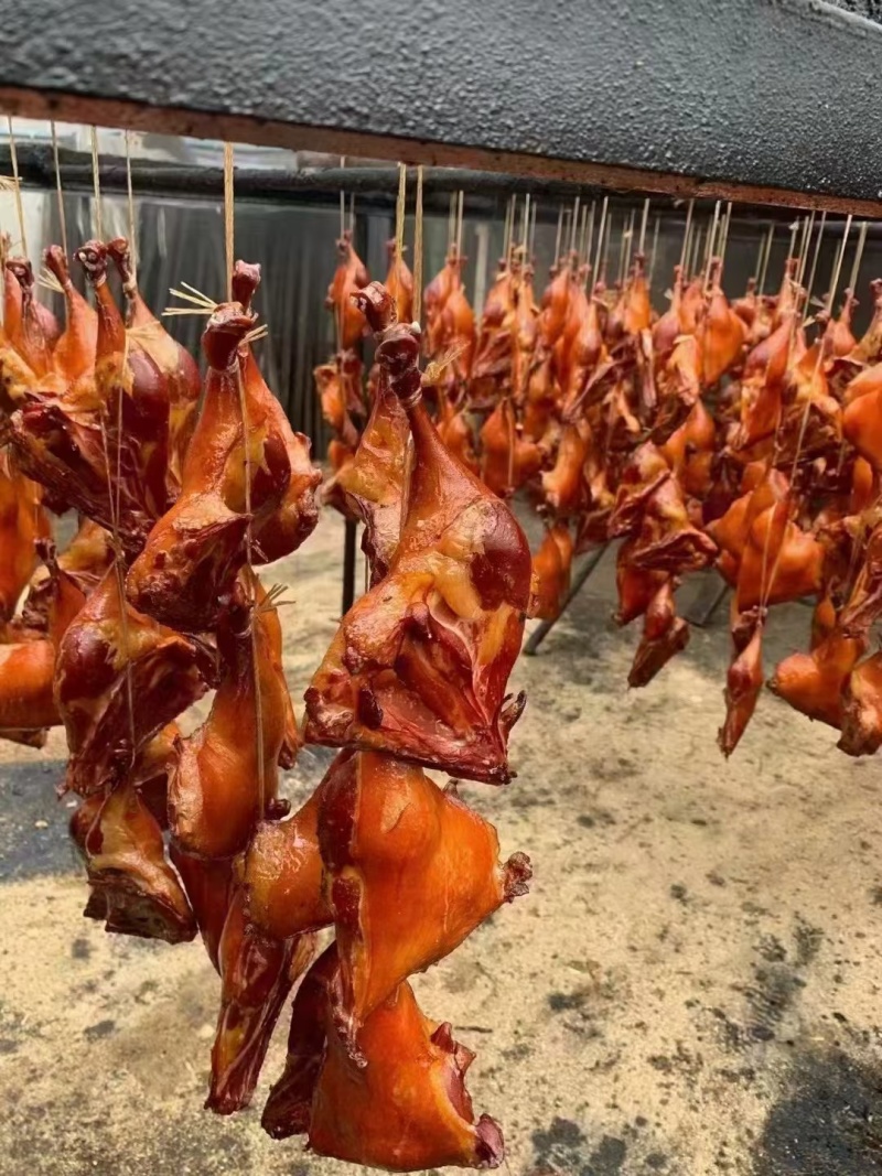 烟熏鸭边腿金黄鸭边腿预制菜地摊跑江湖展销会批发