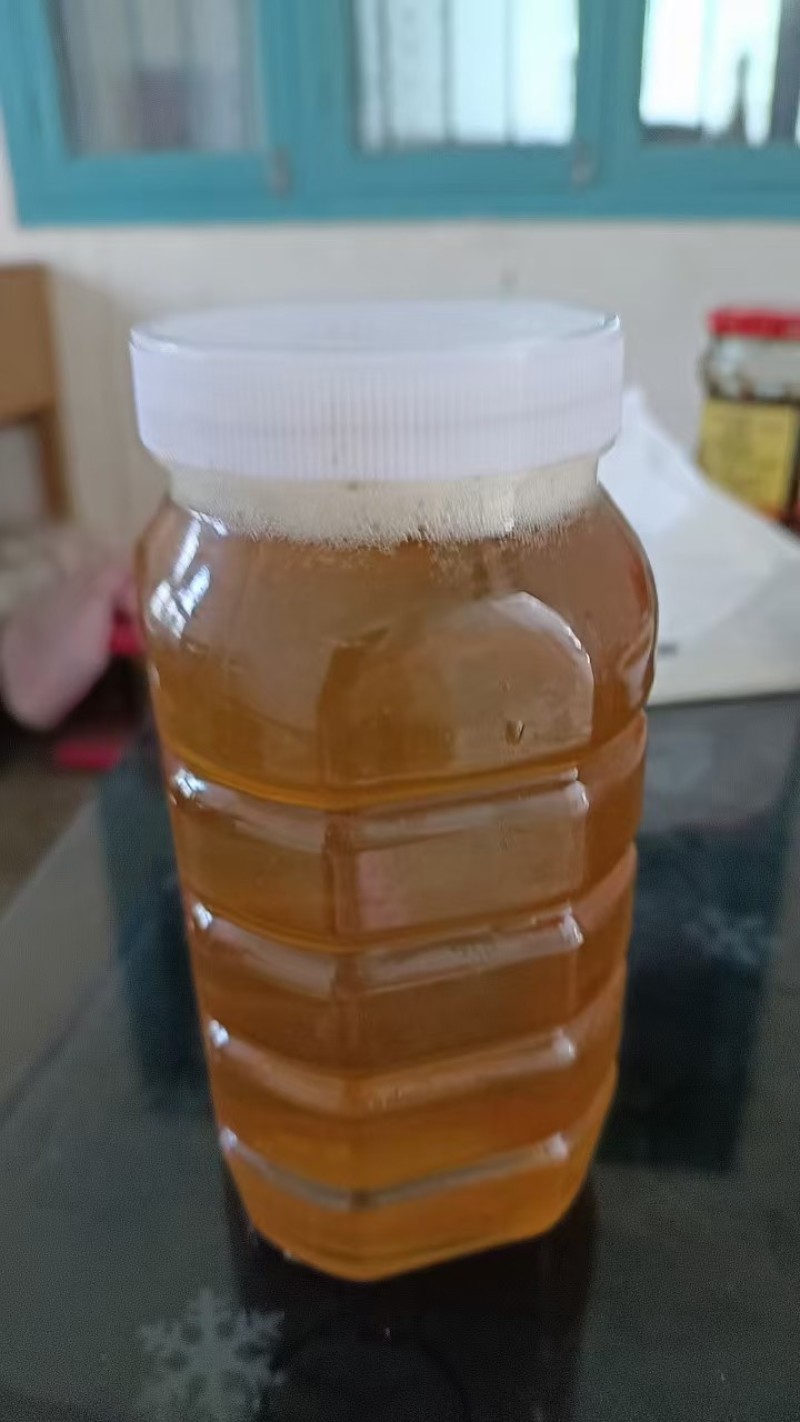 土蜂蜜，大量有货，量大优惠，欢迎新老客户前来合作