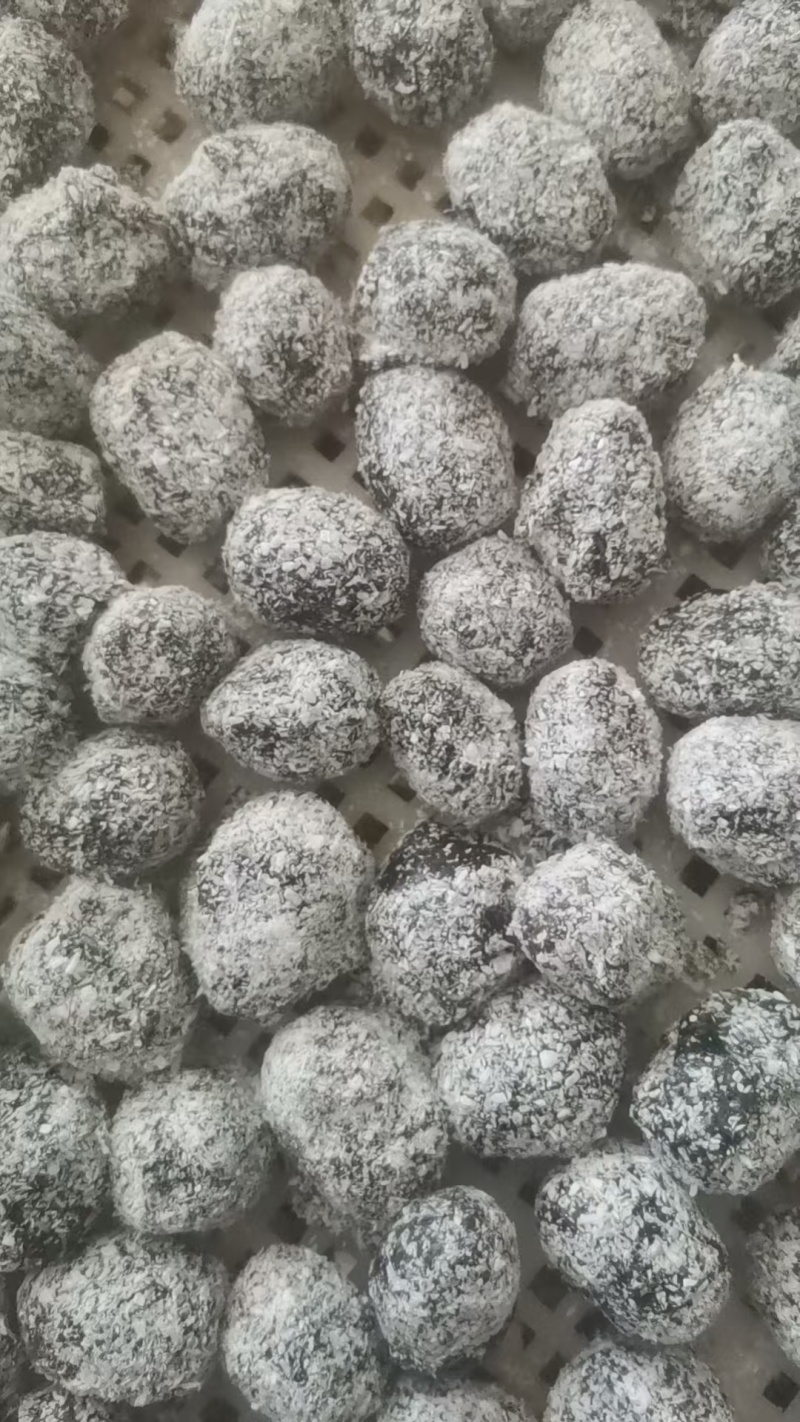 网红，椰蓉枣，新疆大枣，虎皮枣手工制作。