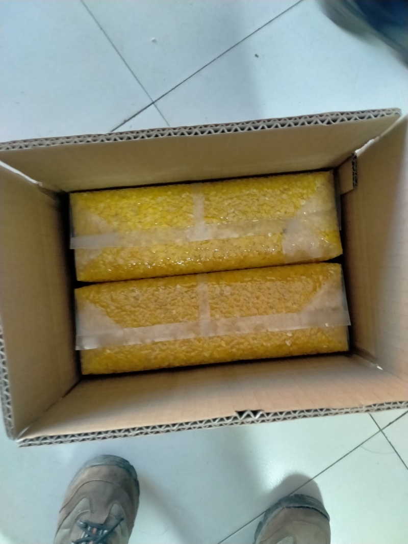 粘玉米碴子