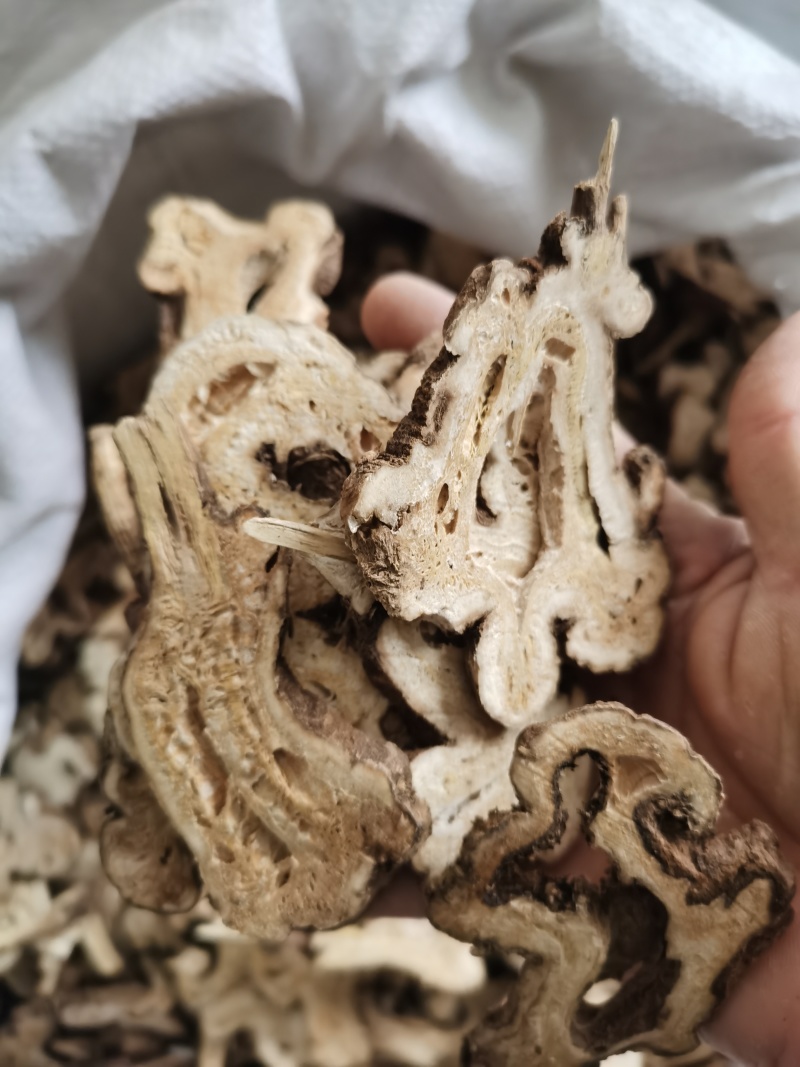 白术新货无硫颜色好气味浓批发零售各种规格