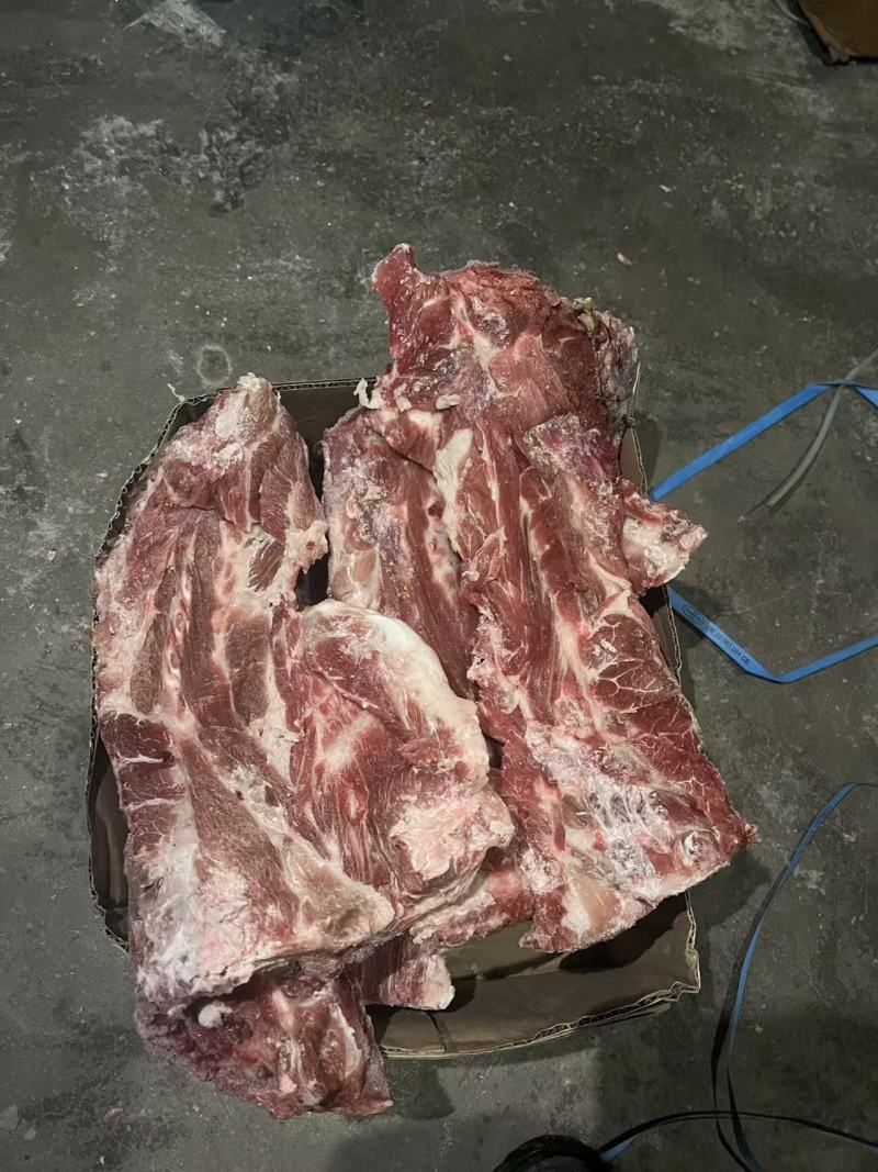 3001胫骨箱装10公斤一箱在9片左右带肉率高