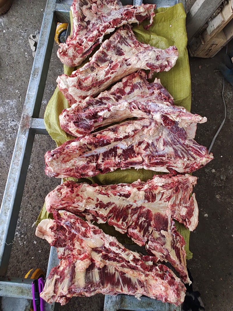 【牛胸骨】当地草原黄牛肉小胸叉，有肉有筋带脆骨，袋装