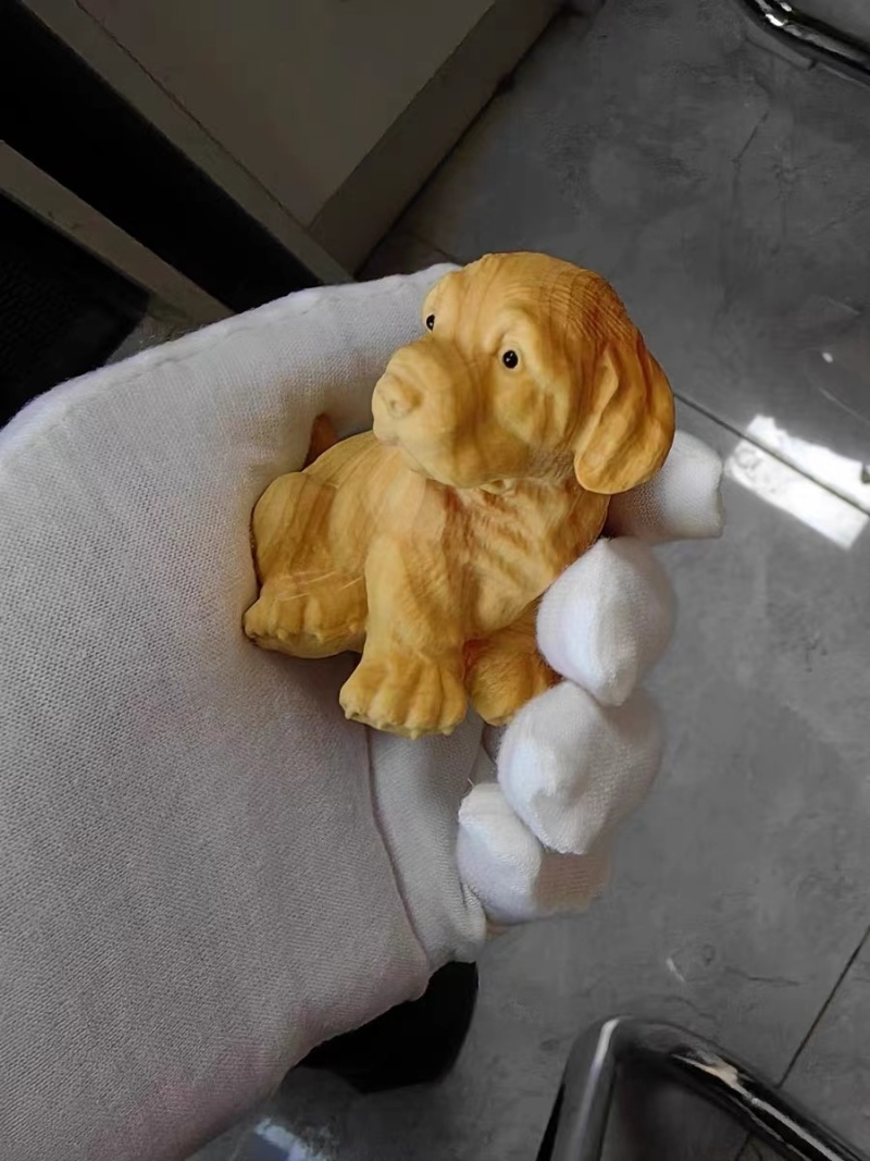 黄杨木雕金毛犬生肖狗工艺品动物摆件实木家居装饰品可爱把玩