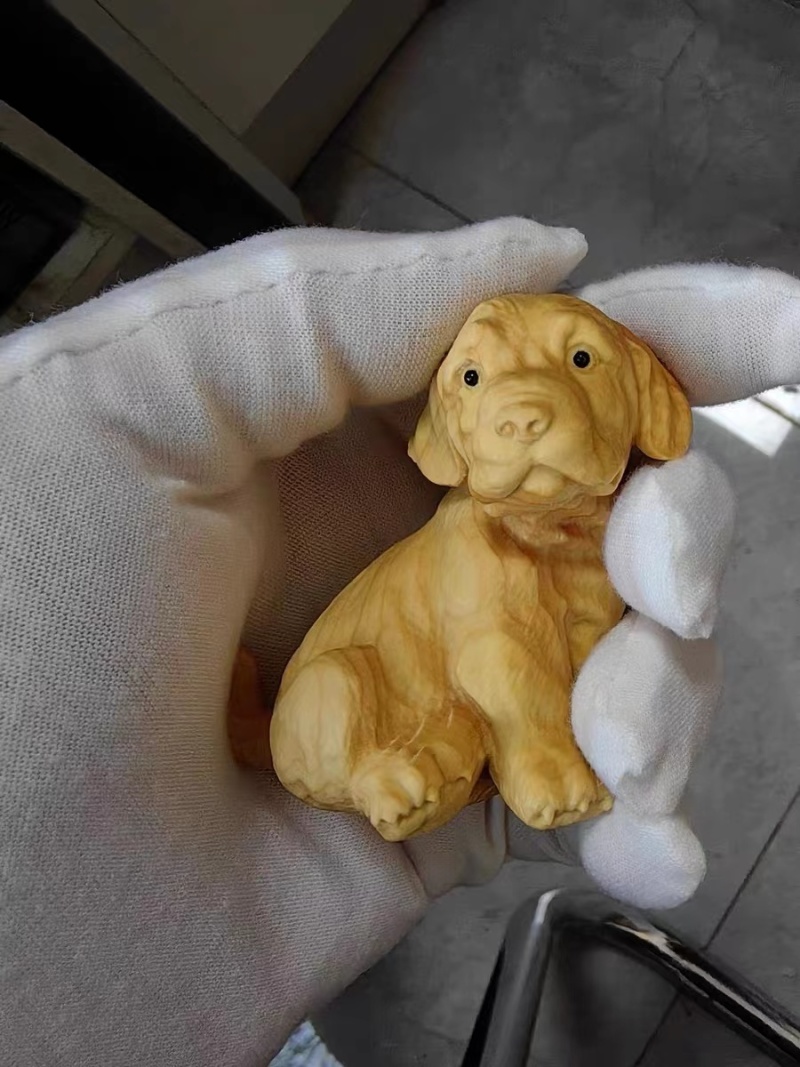 黄杨木雕金毛犬生肖狗工艺品动物摆件实木家居装饰品可爱把玩