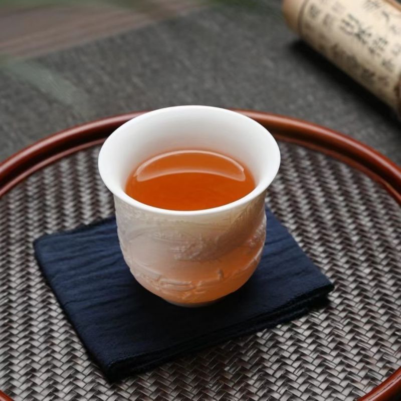 (亏本福利包邮)清明上河图图案羊脂白瓷茶杯
