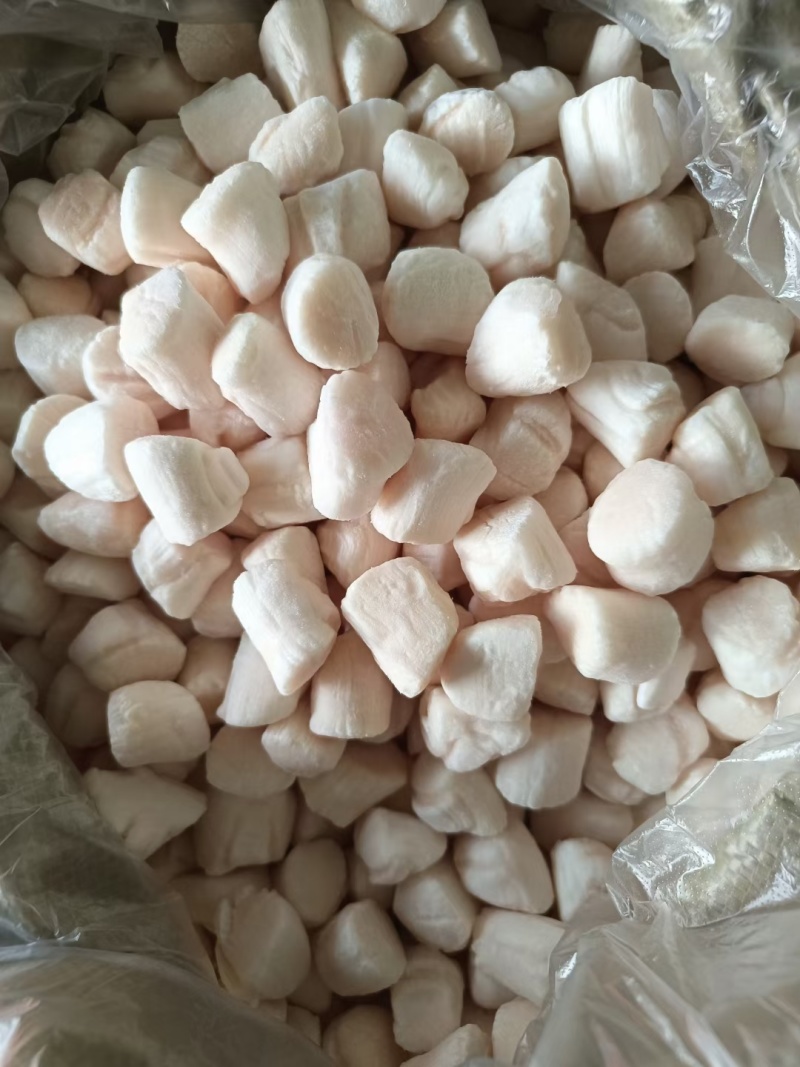 单冻原浆扇贝丁，产地一手发货，质量保证，规格齐全。