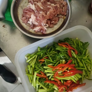 叶菜类/芹菜/水芹/江苏宿迁产地直供对接批发代收代卖