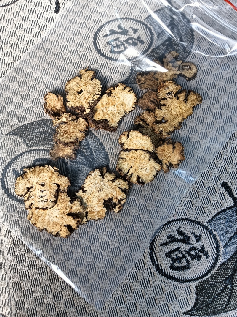 彭州市敖平地道精选川芎，川芎片，是合作社众多，农民精心种