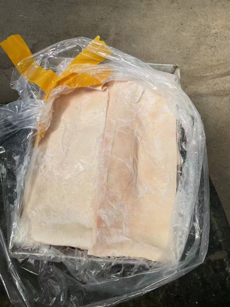 脊皮大量批发肥猪脊皮，工厂直发，量大来谈