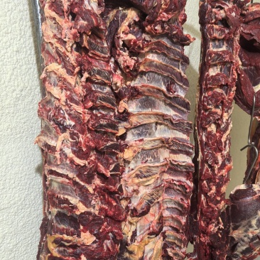 厂家直销，大量批发鲜牛肉，无中间商。