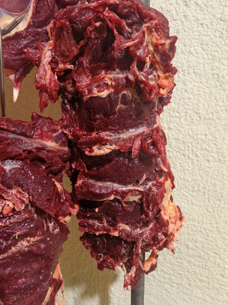 厂家直销，大量批发鲜牛肉，无中间商。