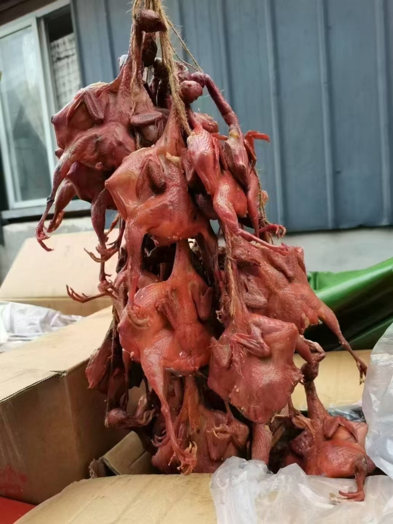 烟熏鹌鹑