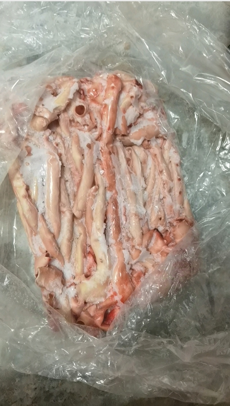 预煮精修无油大肠头，大量有货欢迎来电咨询洽谈合作