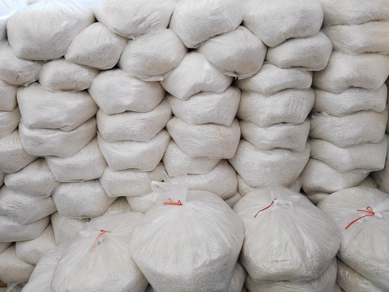 红薯粉，地瓜粉量大质优基地供应一手货源欢迎采购咨询