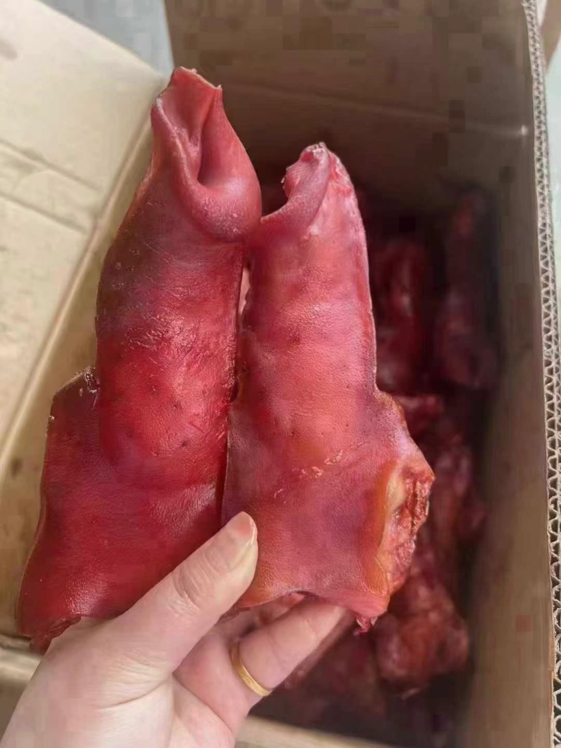 烟熏腊味拱嘴卤拱嘴烟熏猪拱嘴凉菜卤菜店地摊拱嘴批发