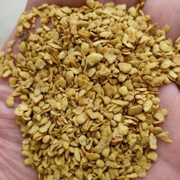 处理豆粕，1300元一吨，