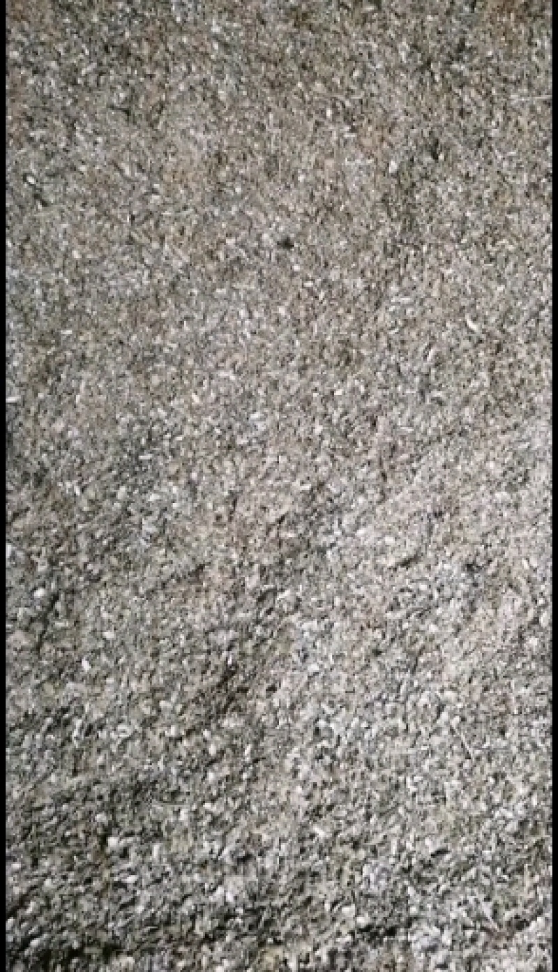 新花生壳，颜色漂亮，适合种植，肥料，菌类种植等大量供应。