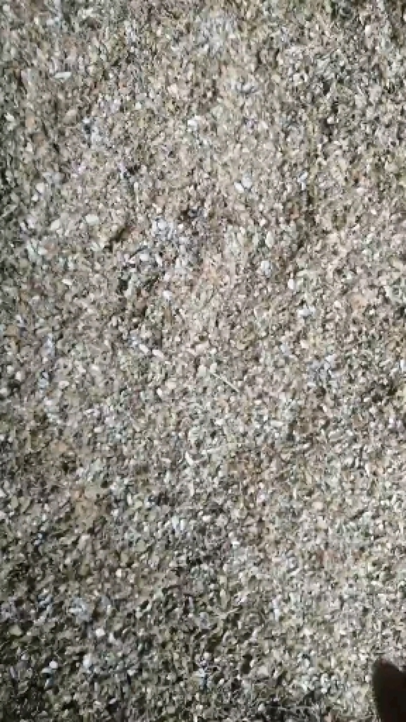 新花生壳，颜色漂亮，适合种植，肥料，菌类种植等大量供应。