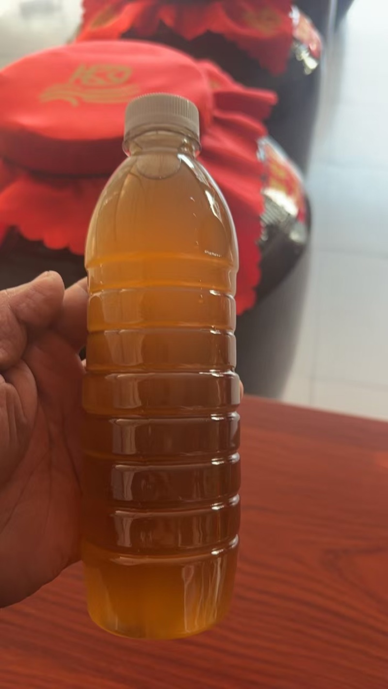 陕西自家酿造，纯粮黄酒，口感香醇，朴朴实实做酒