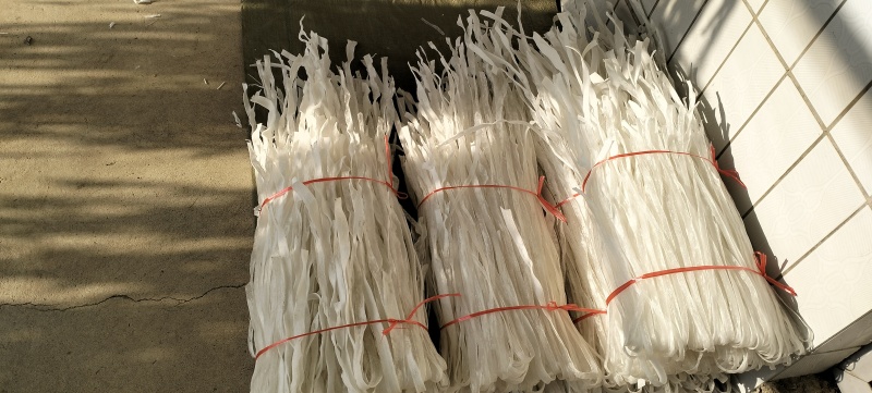 纯手工土豆粉条，***木薯粉，不加胶，放心食用，
