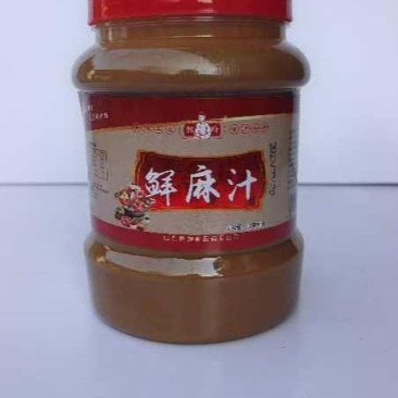 芝麻酱采用优质芝麻精制而成，风味独特，口感极佳。