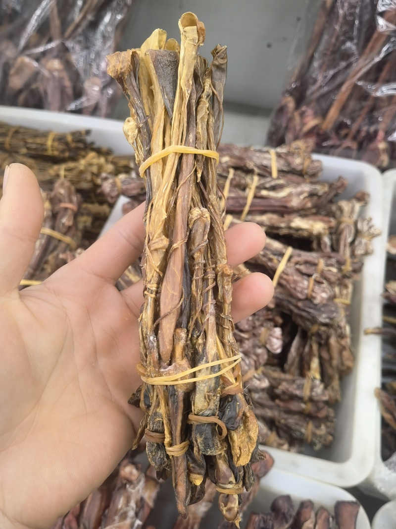 海狗鞭新货关书药业批发各种中药材规格齐全质量保证