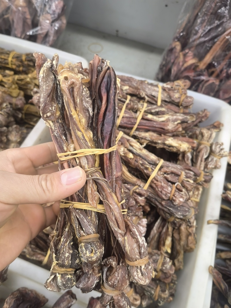 海狗鞭新货关书药业批发各种中药材规格齐全质量保证