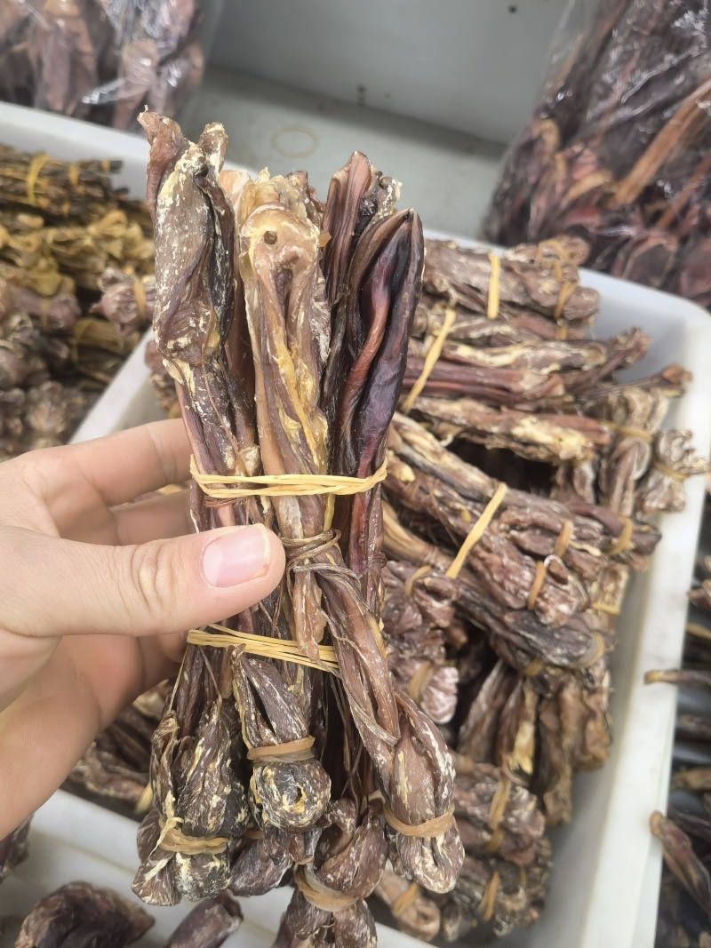 海狗鞭新货关书药业批发各种中药材规格齐全质量保证