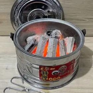 荔枝炭粉机制烤火炭取暖炭火锅围炉煮茶等
