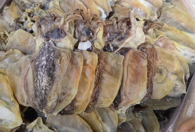 淡干墨鱼A22，40头一斤，足斤足两，产地直销，一手货源