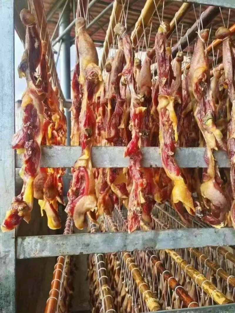 腊鸡条风干腊鸡条工厂直销风干鸡条条型好颜色好看