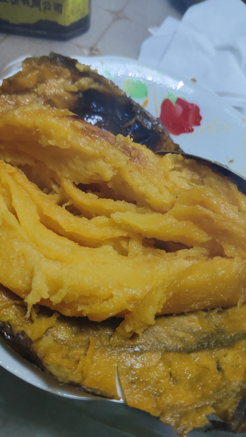 唐山烟薯25红皮红心，长条形，烤流糖，软糯甜