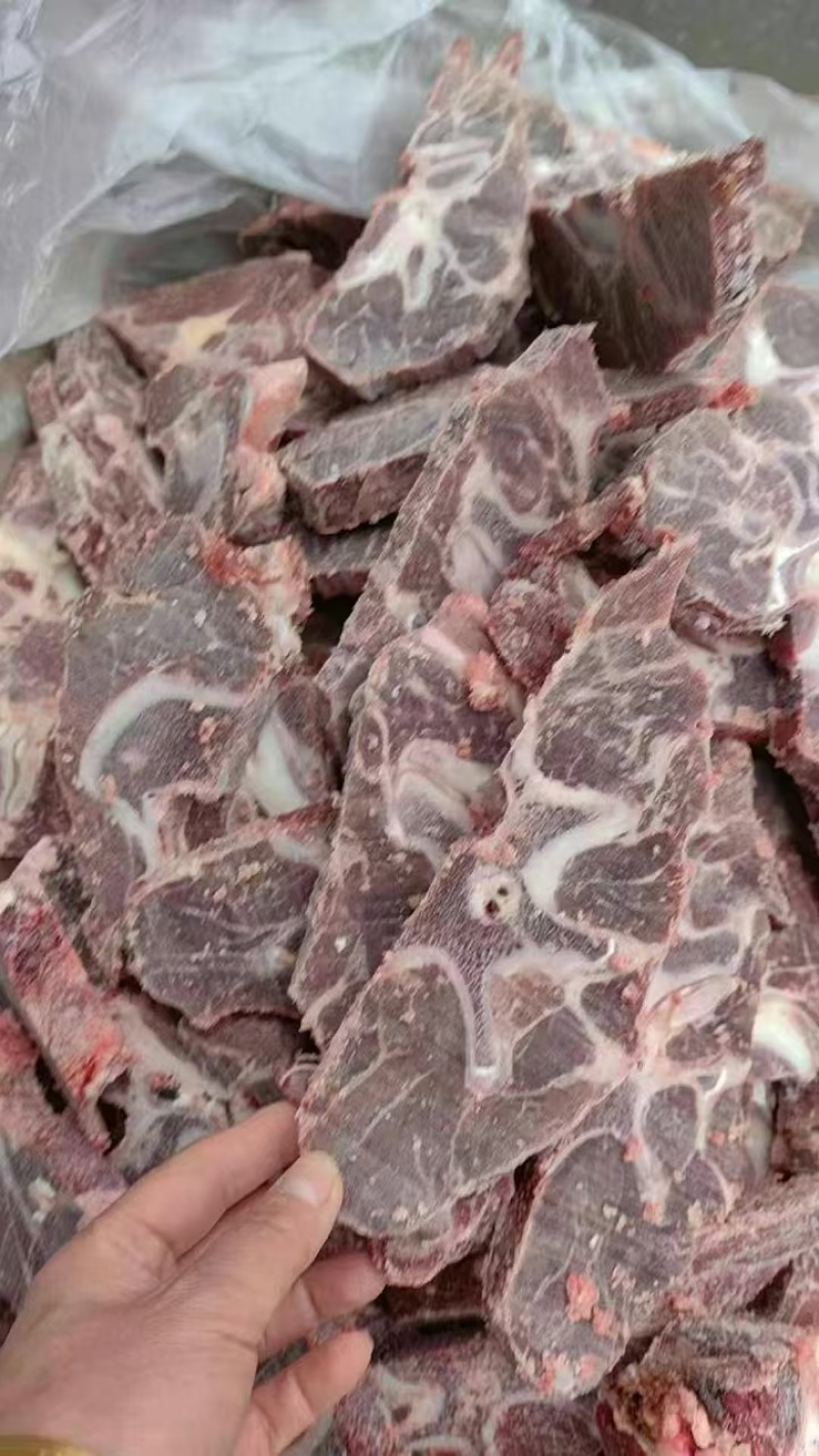 精品国产满肉牛脖骨产地直发品质保证量大从优一手货源