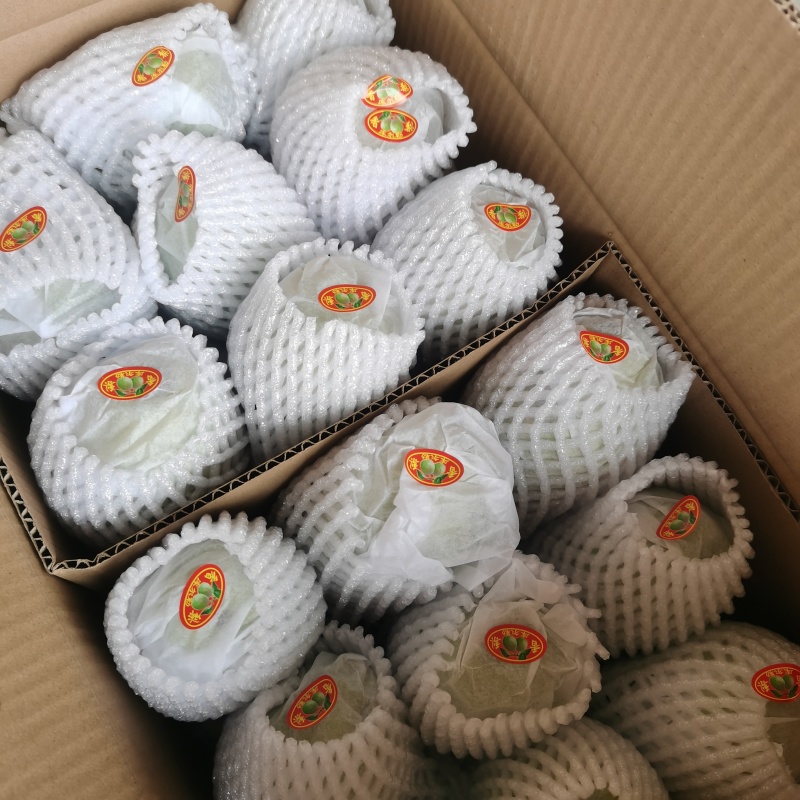 大量供应礼盒香梨产地直发价格超低质量杠杠好