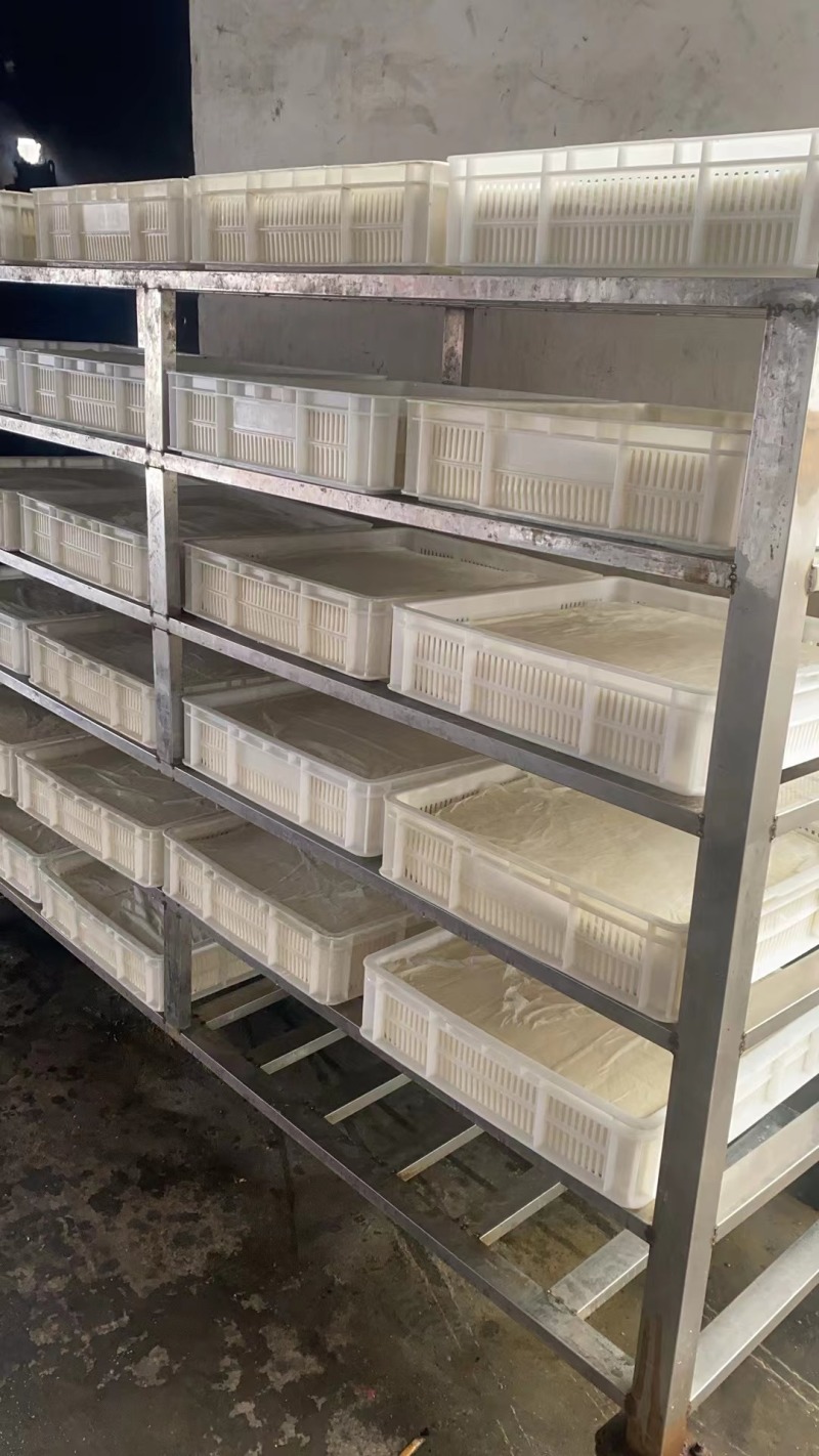 精品豆腐现做现发质量好价格合理，供超市电商批发