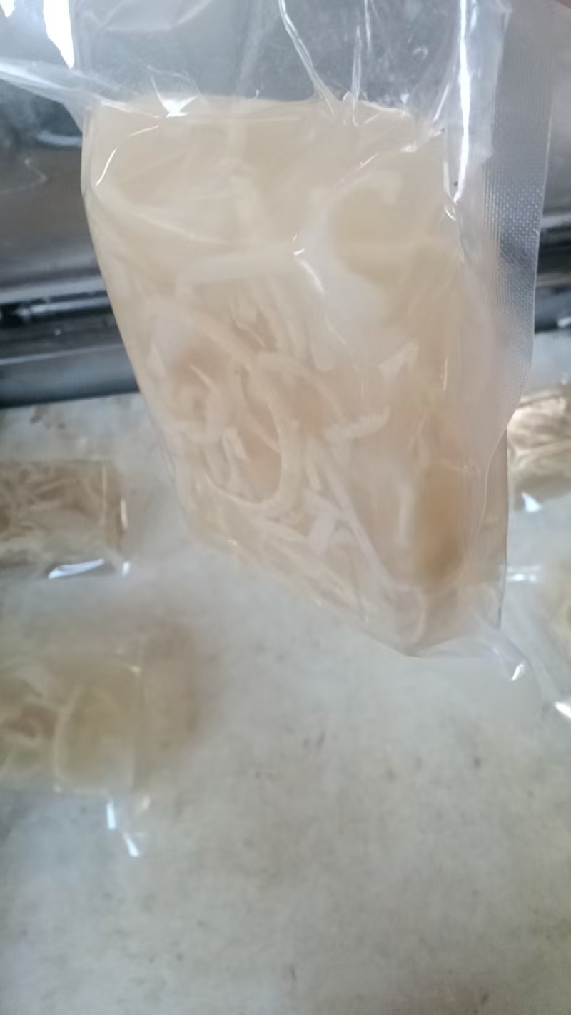 江苏皮冻猪皮冻产家直发货源充足可视频看货
