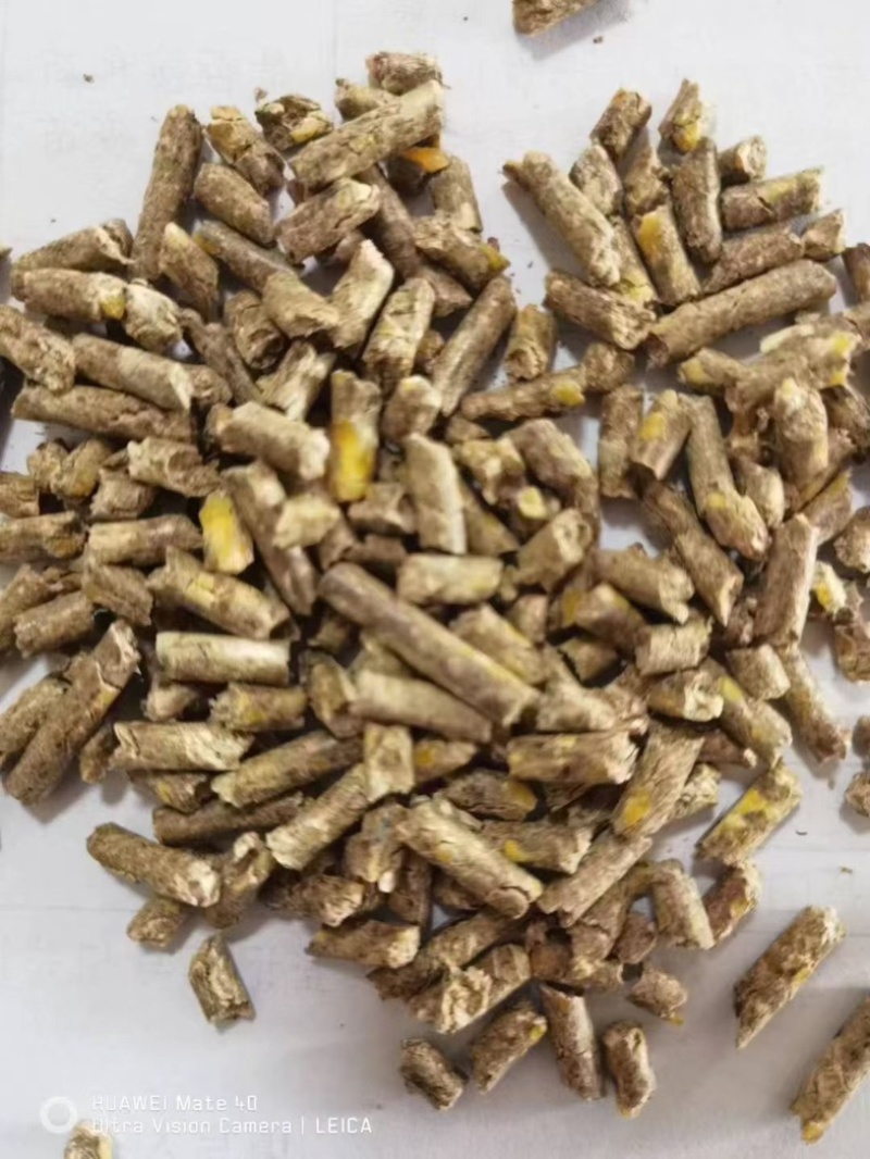 东北烘干碎玉米压制玉米颗粒鸡鸭鹅饲料大量供应