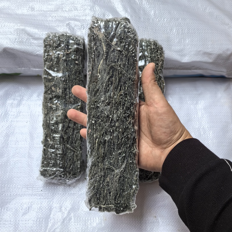 烘干海带丝干货商用批发，一箱五斤20包，市场摆地摊跑江湖
