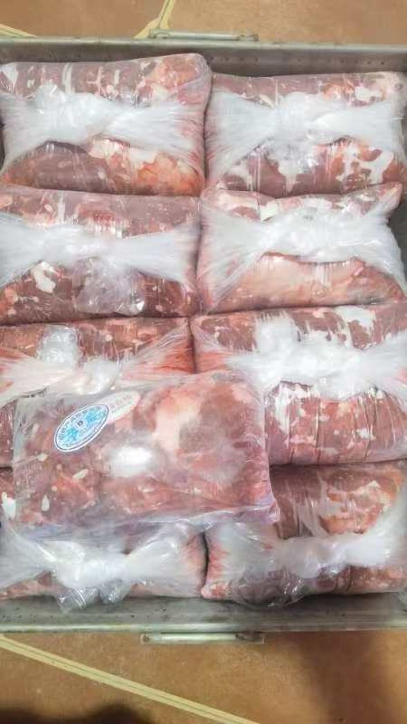 内蒙去皮纯干羊腿肉包