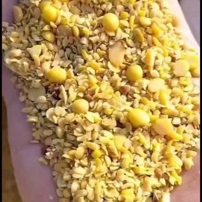 碎豆瓣适用于上地，养殖，榨油压饼