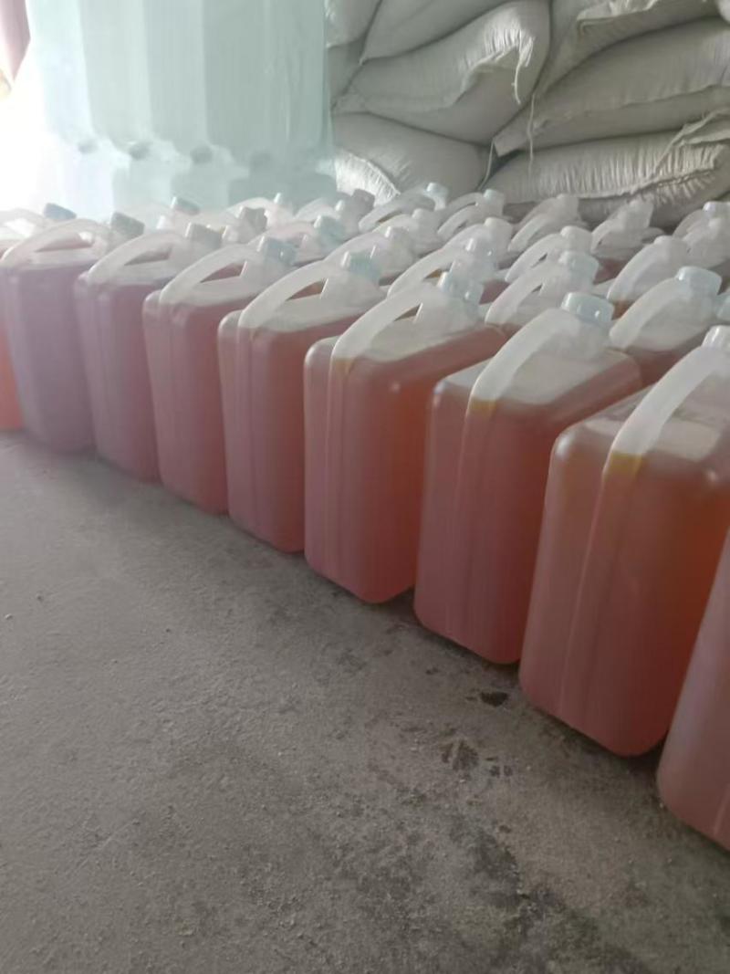 纯正压榨豆油，健康美味，保证百分百大豆油，无任何添加剂