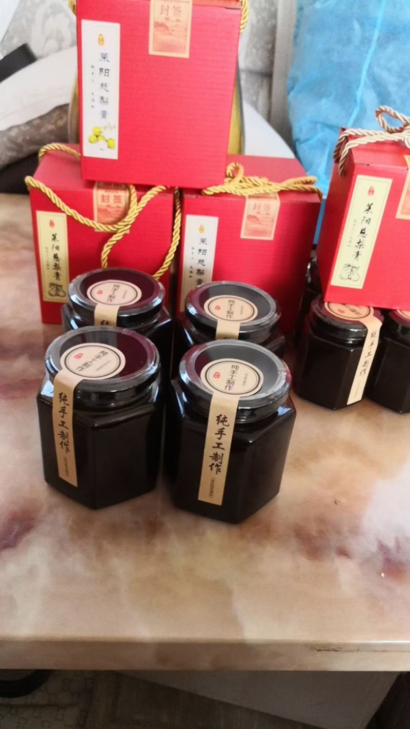 莱阳慈梨膏，古法纯手工熬制，无任何添加，酸甜可口