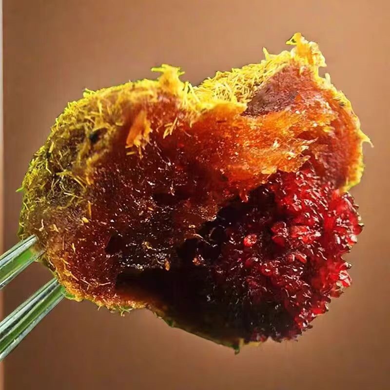 酸枣梅南酸枣甘草粉白砂糖杨梅等制作而成